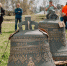 Подняли новые колокола на колокольню Никольской церкви на улице Алексея Лебедева. - Администрация города Суздаля