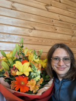 Евгения Золотова из Суздальского района победила в региональном этапе программы «Мама-предприниматель 2026»